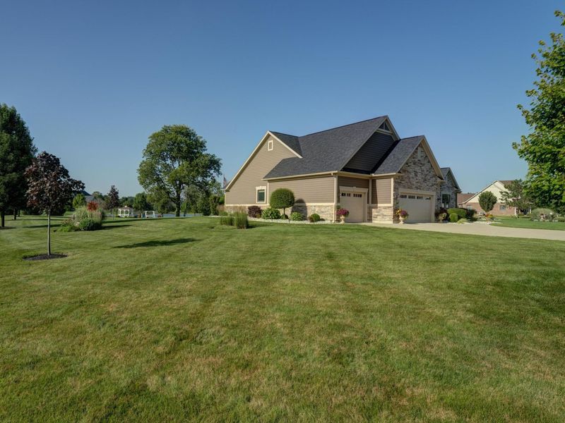 6414 Willow Lake Drive, Greenville, OH 45331 Photo 3