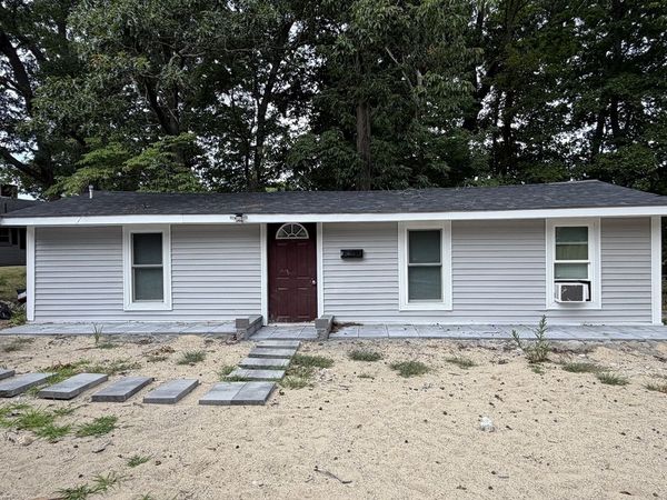 138 Randolph St, Unit 1, Weymouth, MA 02190