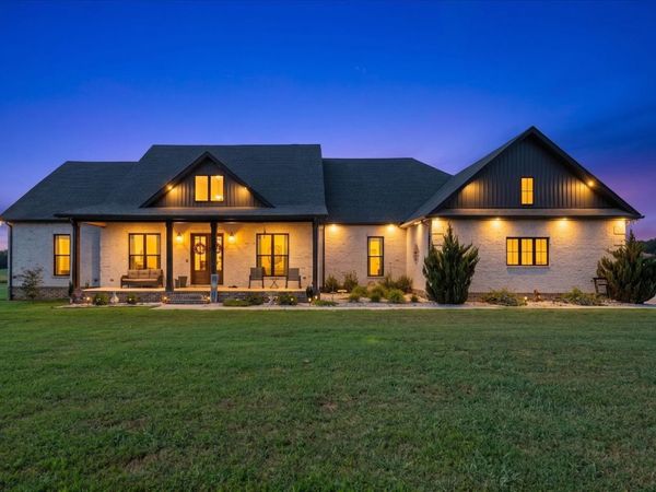 742 Kingdom Rd , Unionville, TN 37180