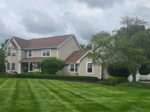 10240 Ilsley Square, Concord Twp, OH 44060
