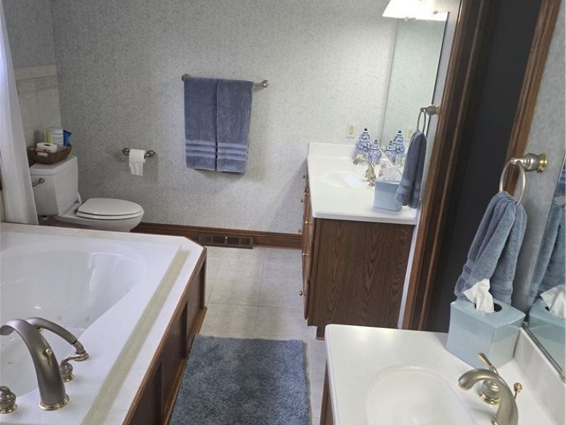 10240 Ilsley Square, Concord Township, OH 44060 Photo 15