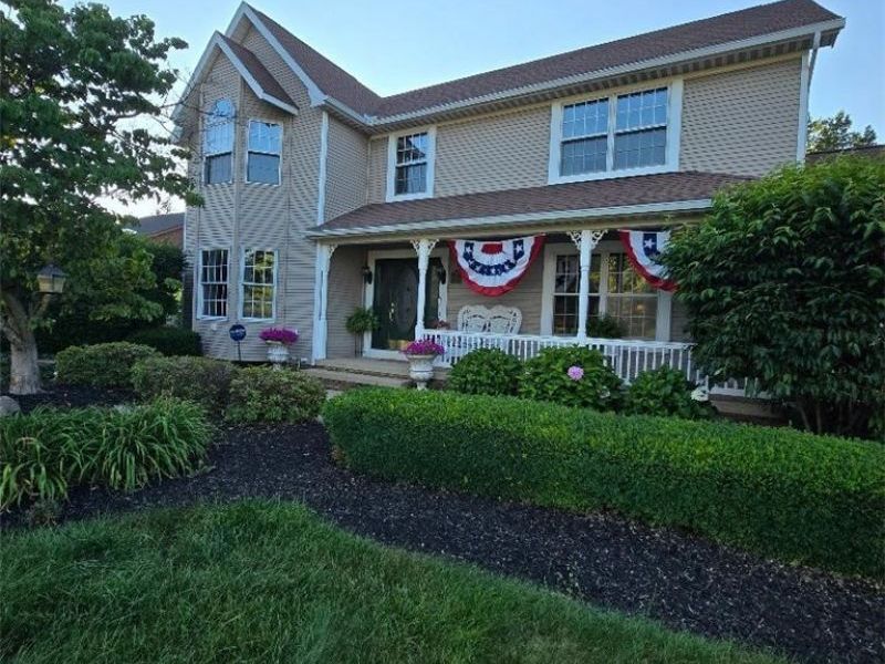 10240 Ilsley Square, Concord Township, OH 44060 Photo 2