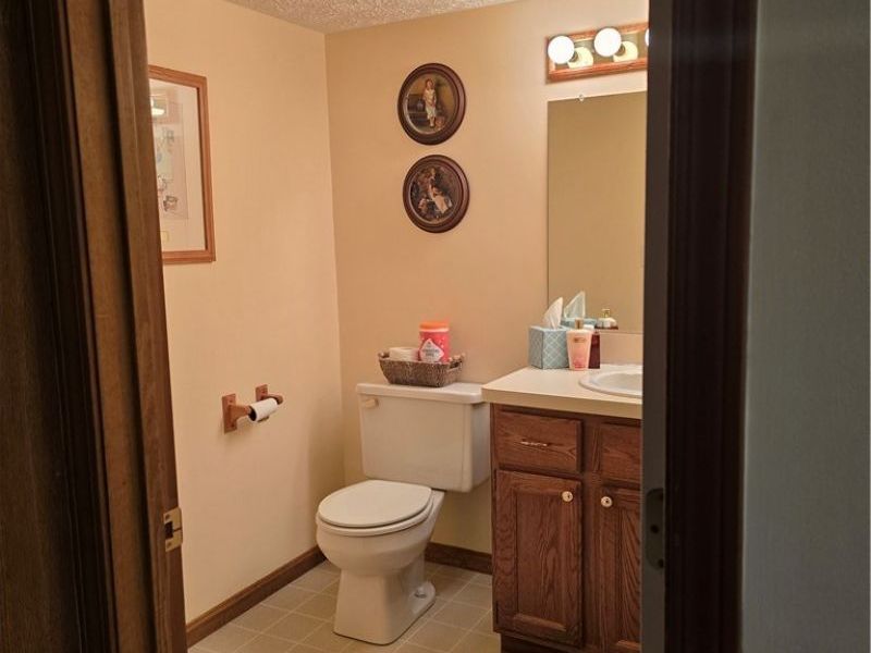 10240 Ilsley Square, Concord Township, OH 44060 Photo 22