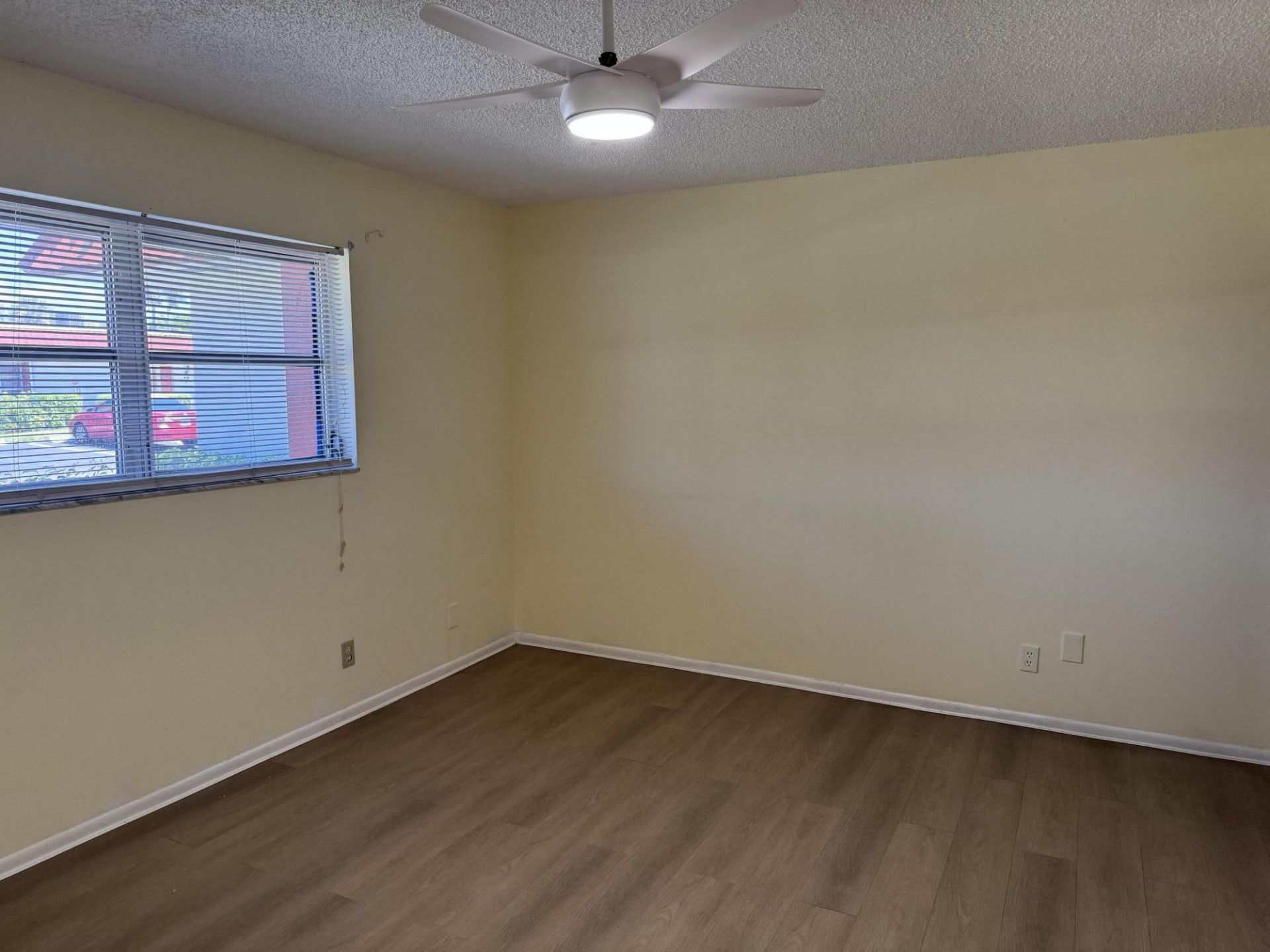 5800 Fernley Drive W, Unit 17, West Palm Beach, FL 33415 Photo
