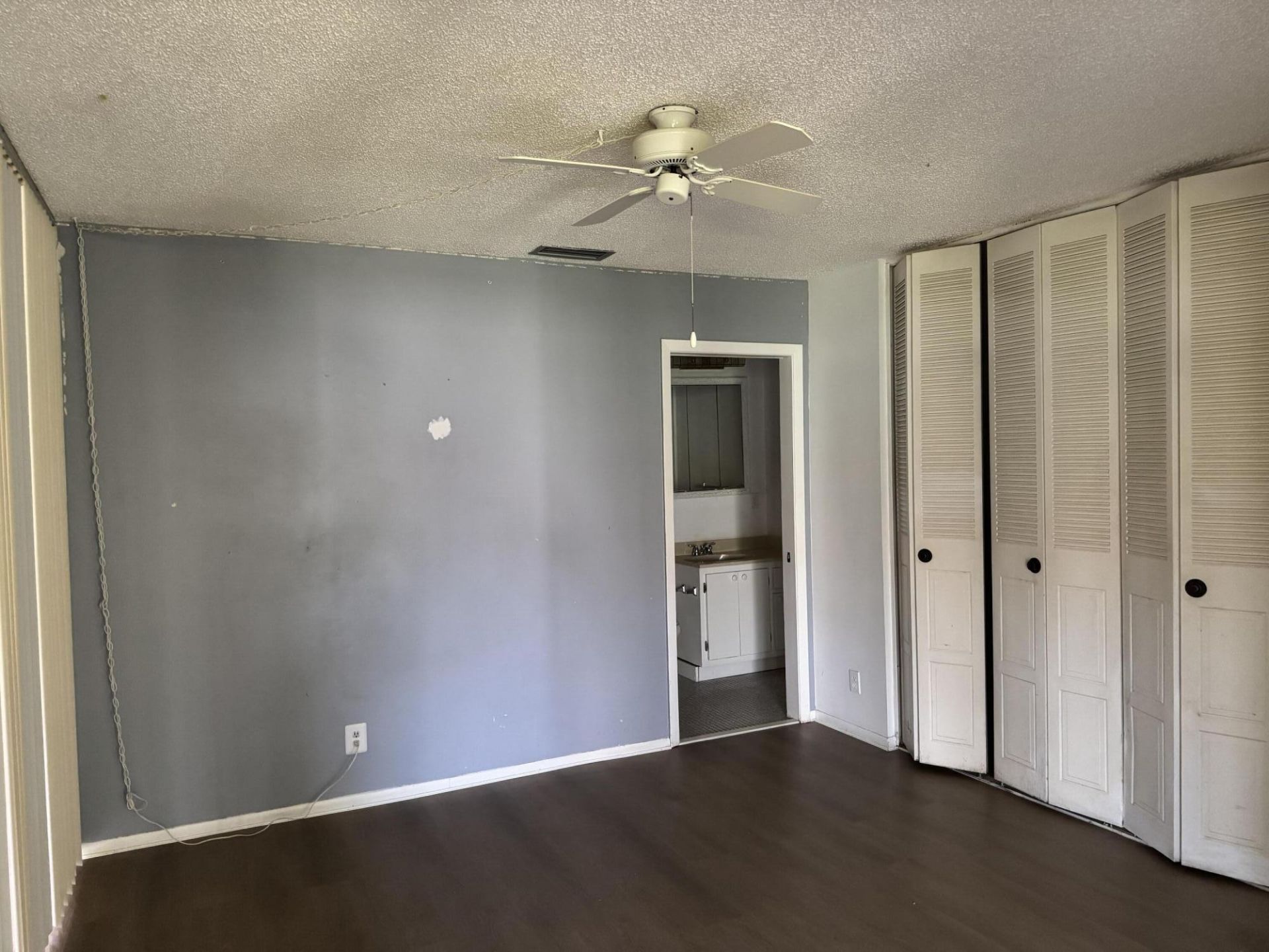 5800 Fernley Drive W, Unit 17, West Palm Beach, FL 33415 Photo