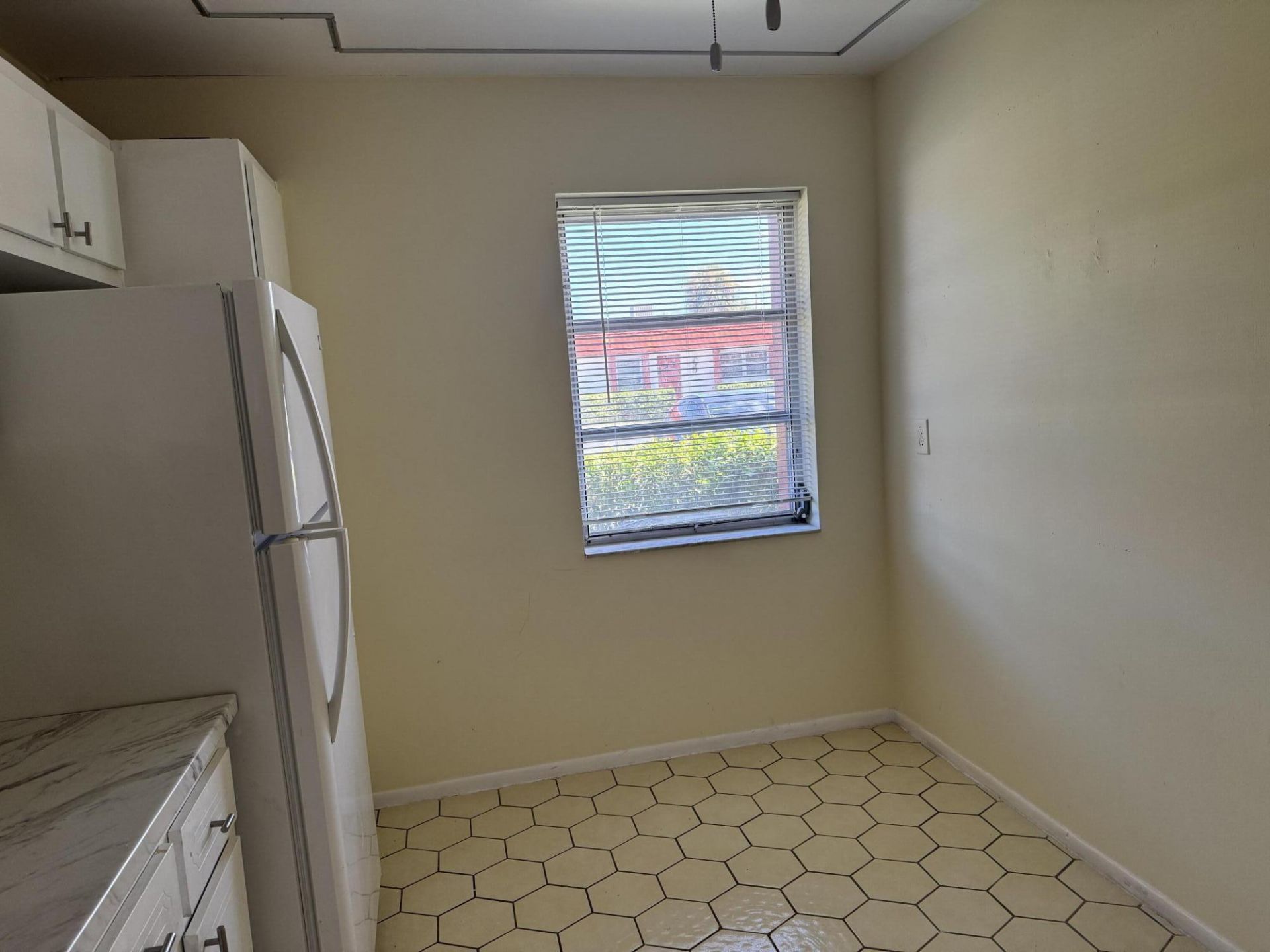 5800 Fernley Drive W, Unit 17, West Palm Beach, FL 33415 Photo