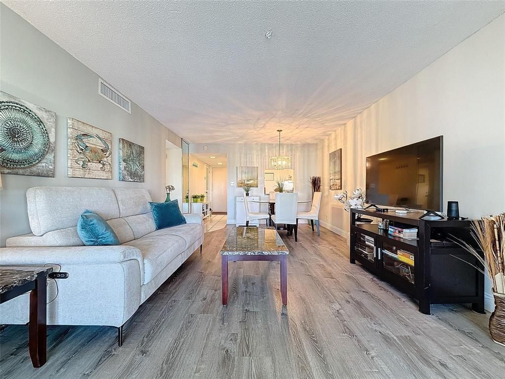 2309 S Cypress Bend Drive, Unit 515, Pompano Beach, FL 33069 Photo