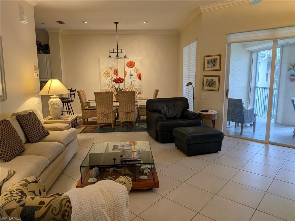 900 L Ambiance Cir , Unit 205, Naples, FL 34108 Photo