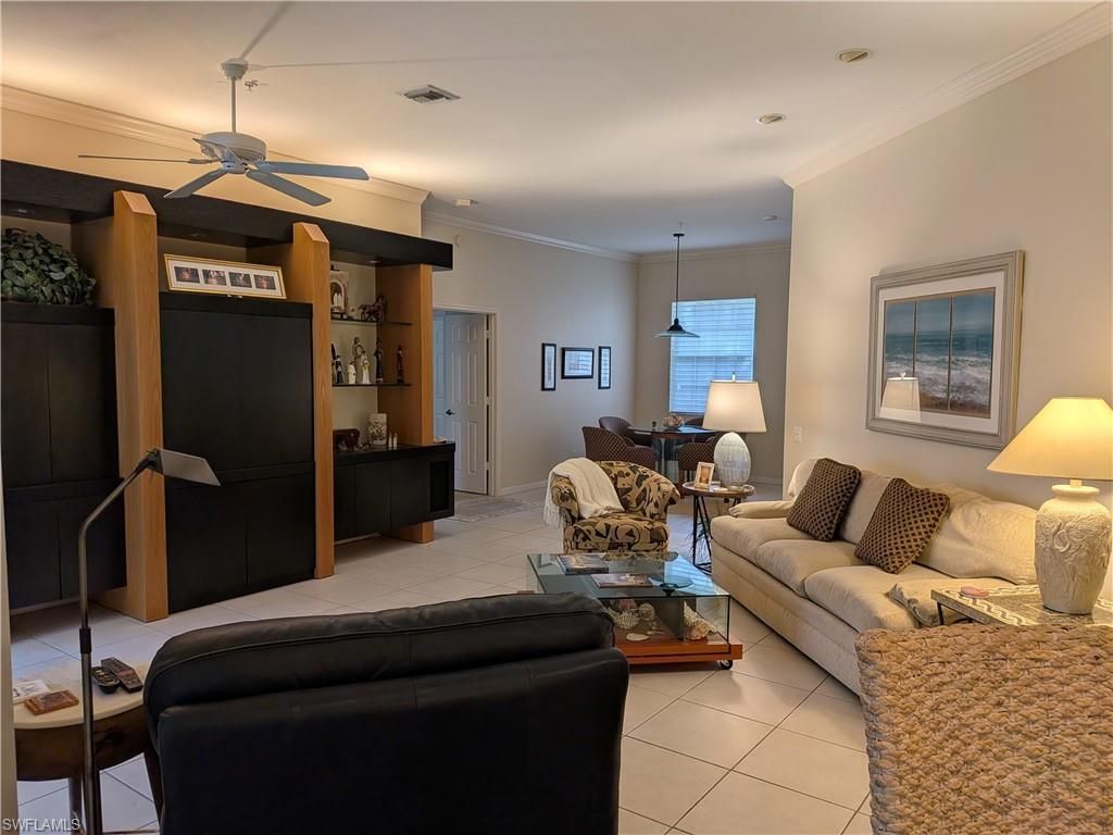 900 L Ambiance Cir , Unit 205, Naples, FL 34108 Photo