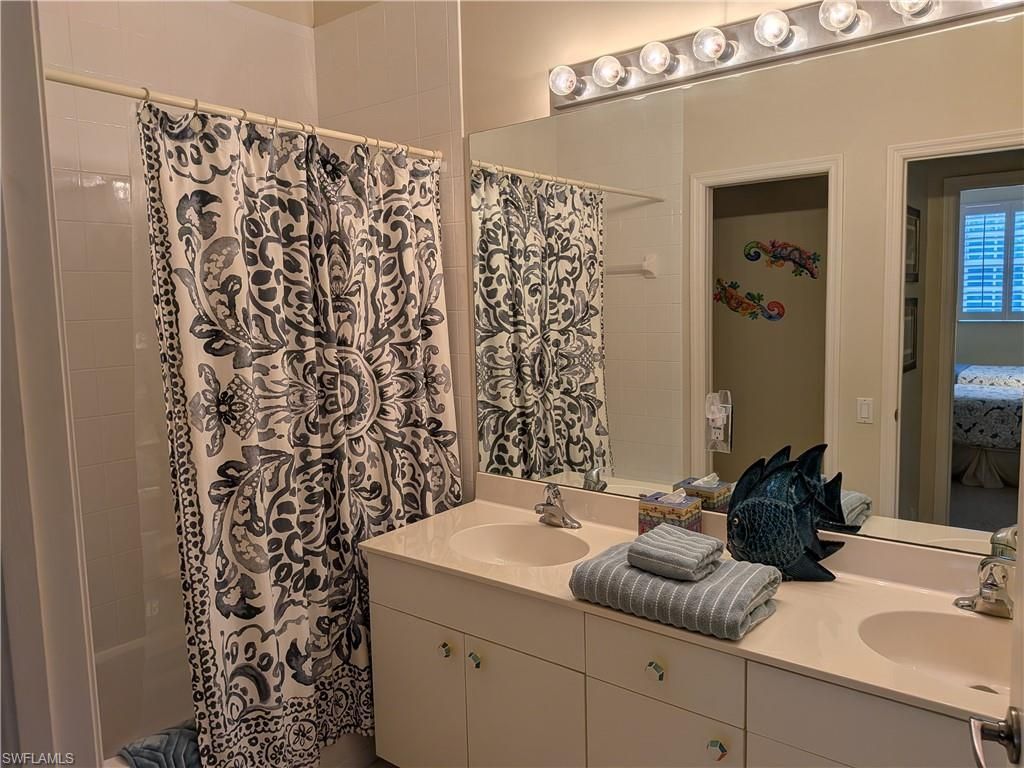 900 L Ambiance Cir , Unit 205, Naples, FL 34108 Photo