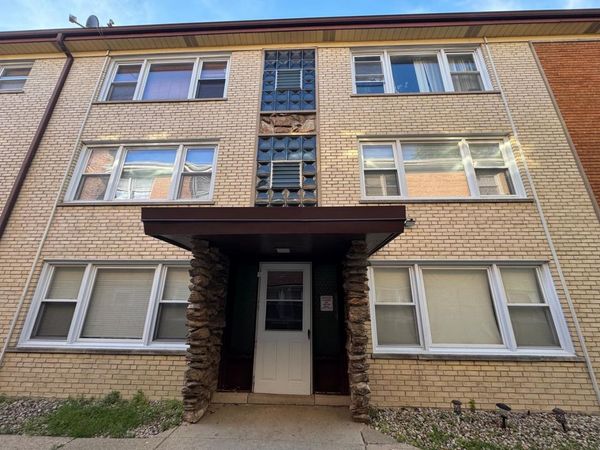 4928 N Lester Avenue , Unit 2B, Chicago, IL 60630
