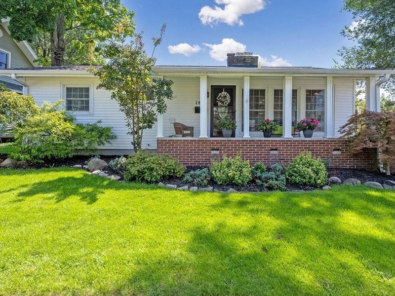 165 E College Avenue, Westerville, OH 43081 Photo 2