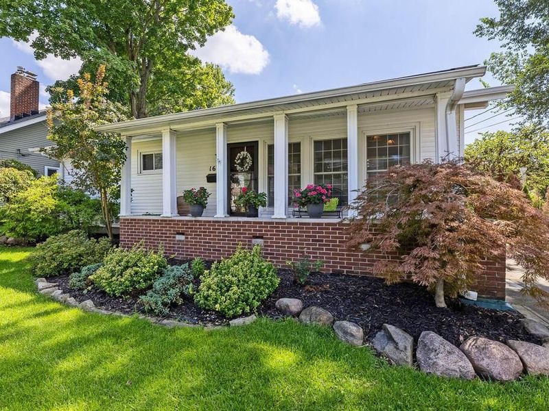 165 E College Avenue, Westerville, OH 43081 Photo 3