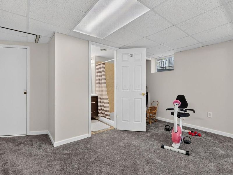 165 E College Avenue, Westerville, OH 43081 Photo 34