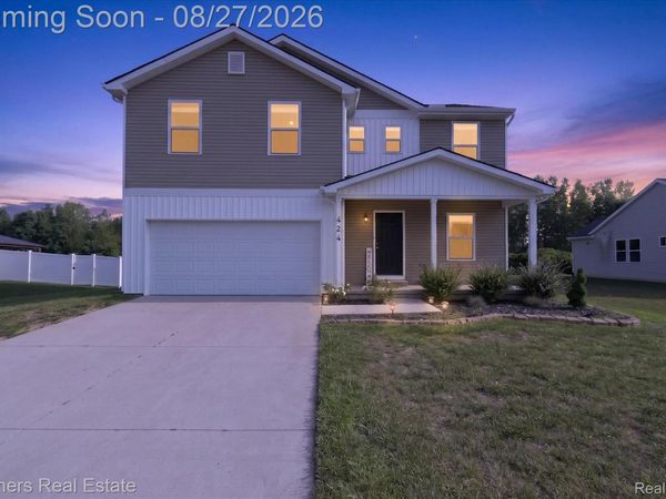 424 Saddlebrook Drive, Linden, Mi 48451
