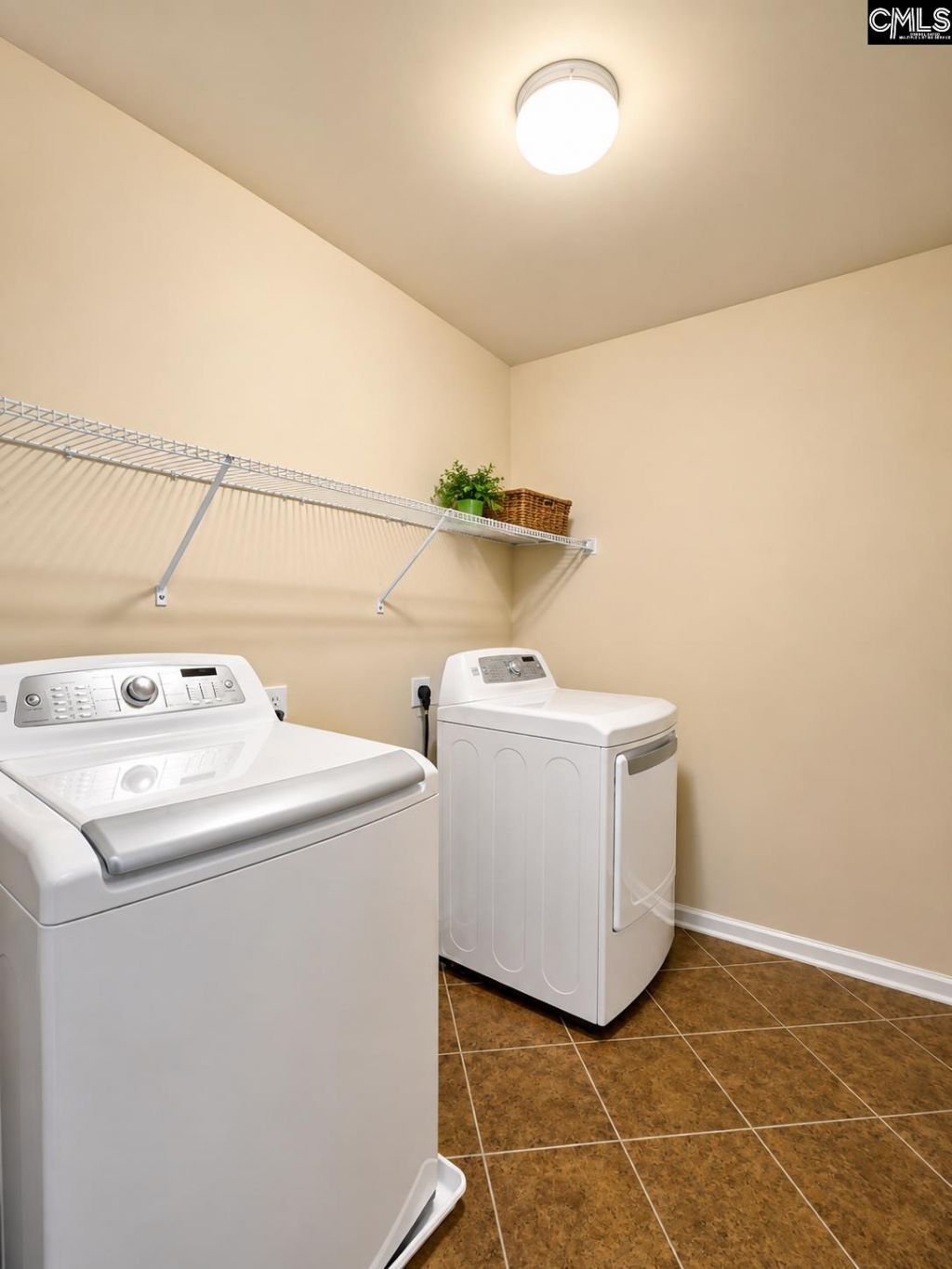 531 Willow Water Way Photo 24