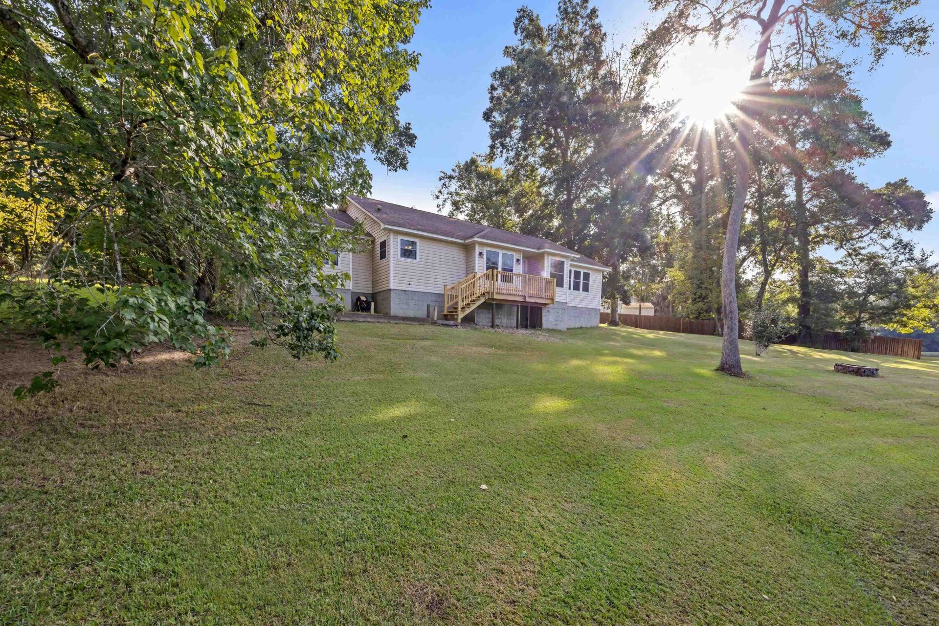 372 Dogwood Trail, Quincy, FL 32352 Photo