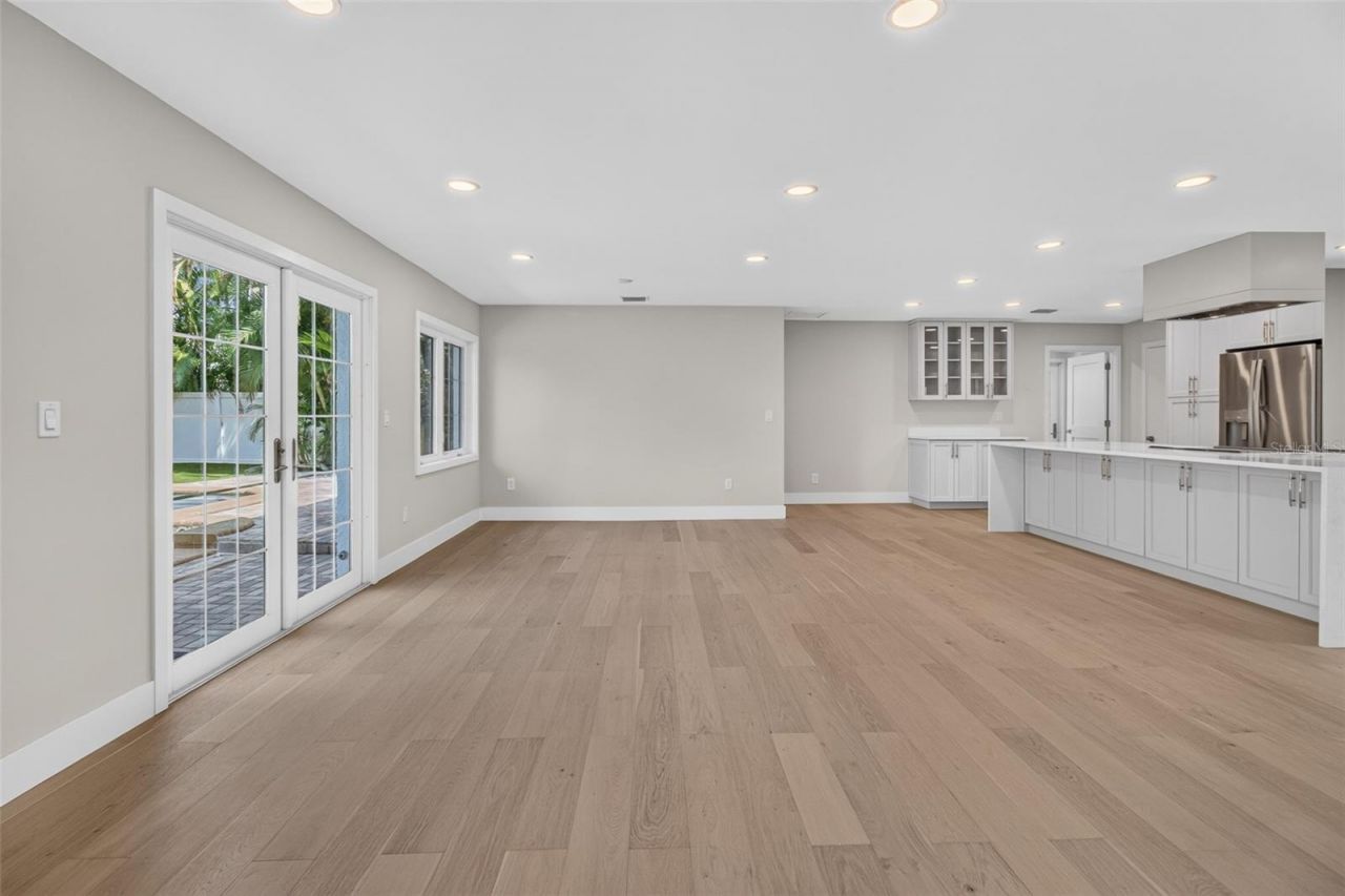 800 Cordova Boulevard Ne, Saint Petersburg, FL 33704 Photo