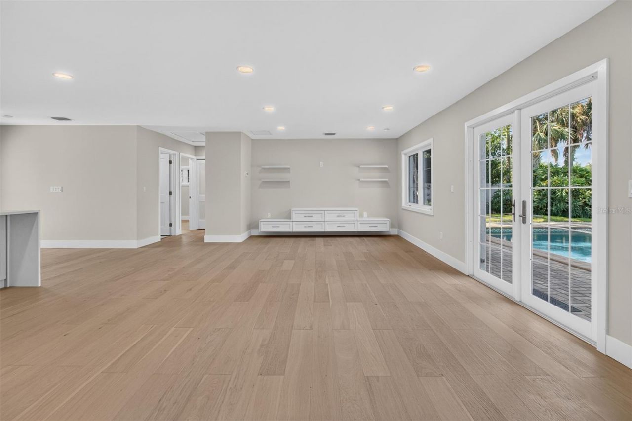 800 Cordova Boulevard Ne, Saint Petersburg, FL 33704 Photo