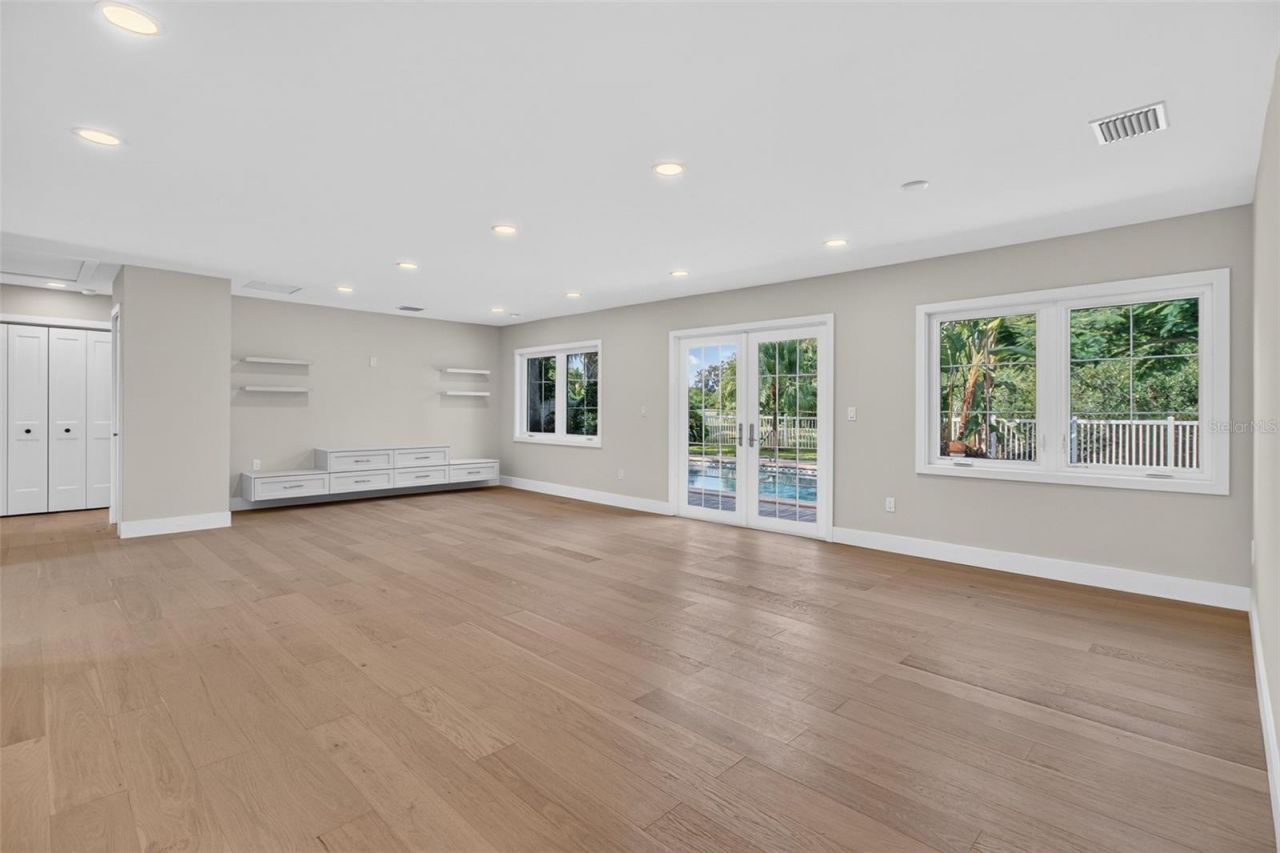 800 Cordova Boulevard Ne, Saint Petersburg, FL 33704 Photo