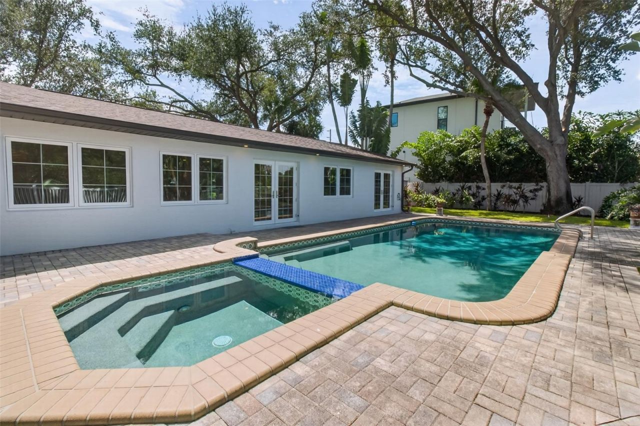 800 Cordova Boulevard Ne, Saint Petersburg, FL 33704 Photo