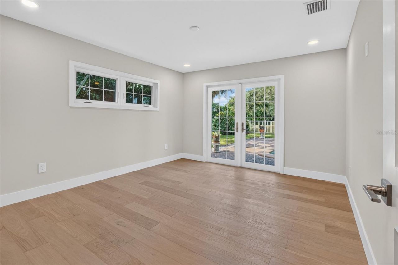 800 Cordova Boulevard Ne, Saint Petersburg, FL 33704 Photo