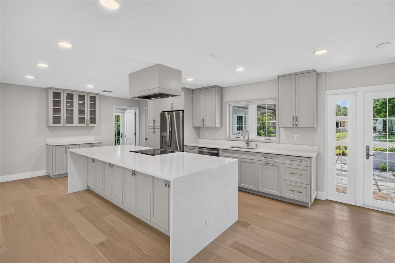 800 Cordova Boulevard Ne, Saint Petersburg, FL 33704 Photo