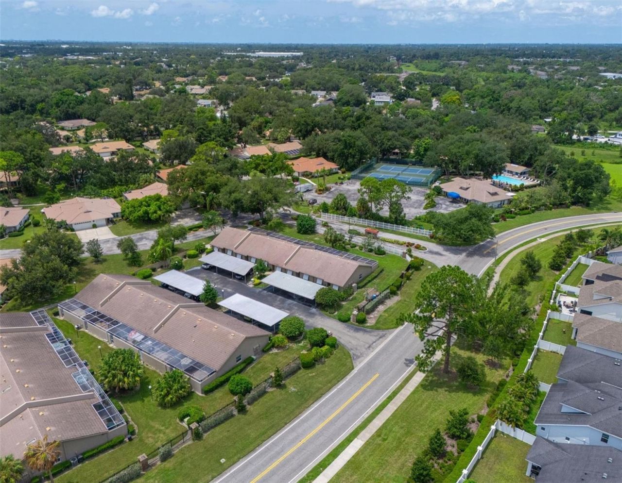 5506 37th Street E, Unit 4, Bradenton, FL 34203 Photo