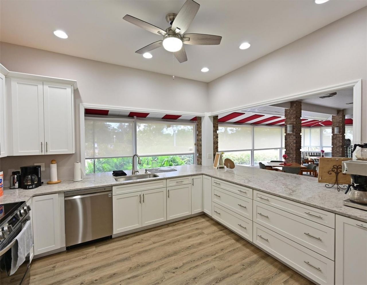 5506 37th Street E, Unit 4, Bradenton, FL 34203 Photo
