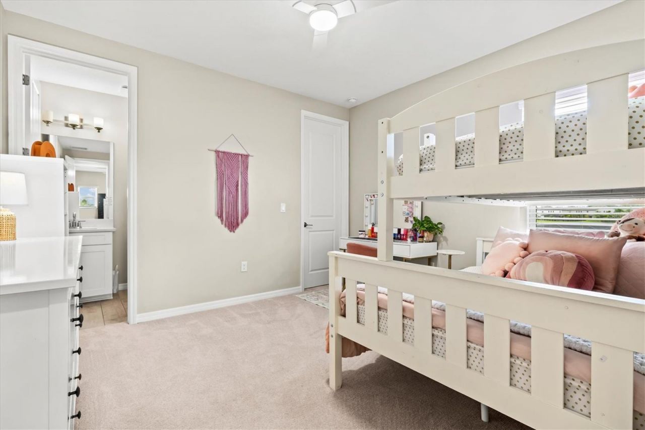 9297 Tequila Sunrise Drive, Sarasota, FL 34241 Photo