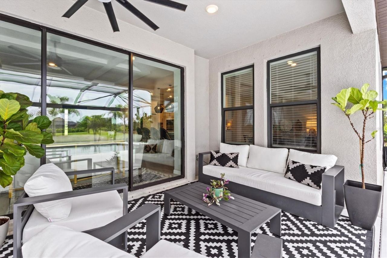 9297 Tequila Sunrise Drive, Sarasota, FL 34241 Photo
