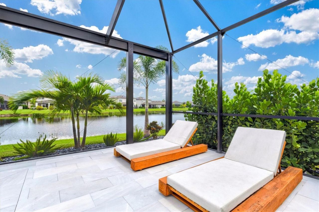 9297 Tequila Sunrise Drive, Sarasota, FL 34241 Photo