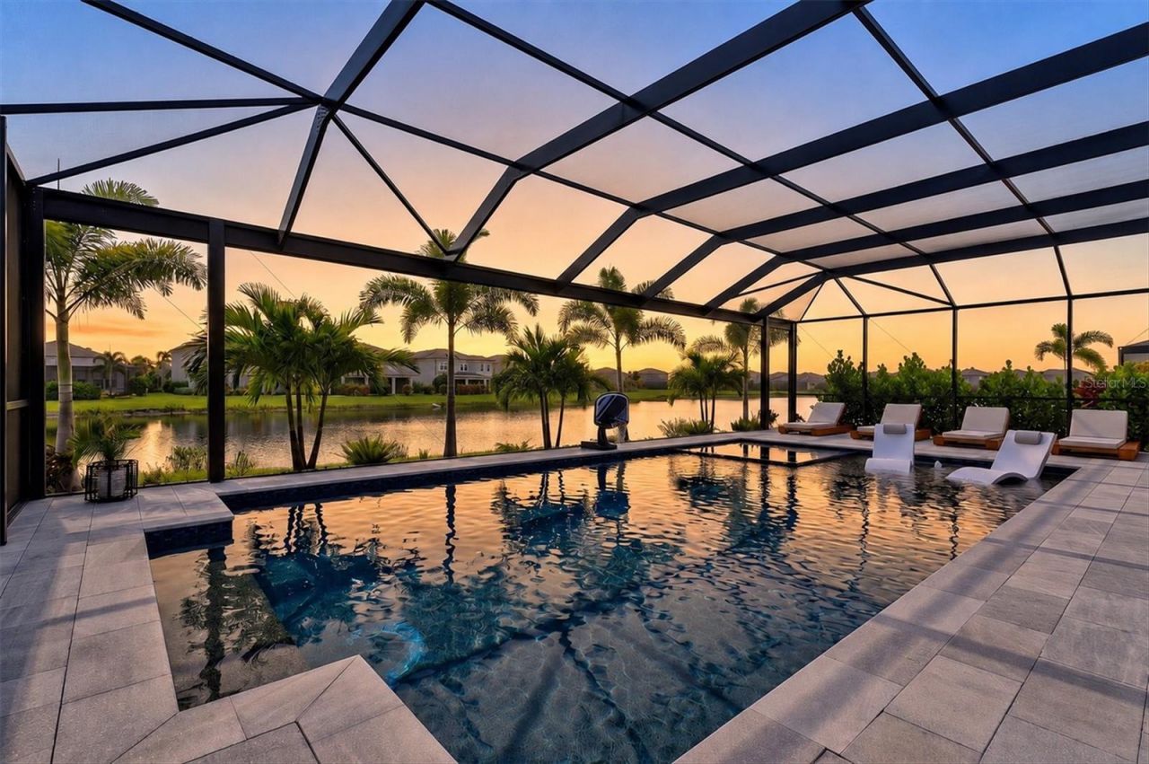 9297 Tequila Sunrise Drive, Sarasota, FL 34241 Photo
