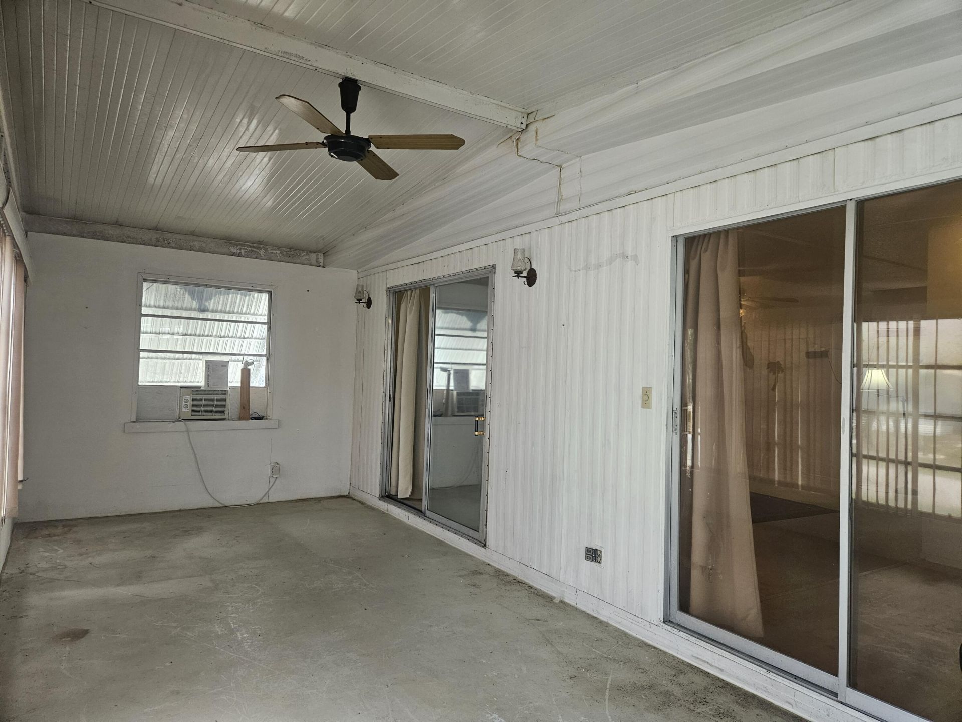 8392 SE Skylark Avenue, Hobe Sound, FL 33455 Photo