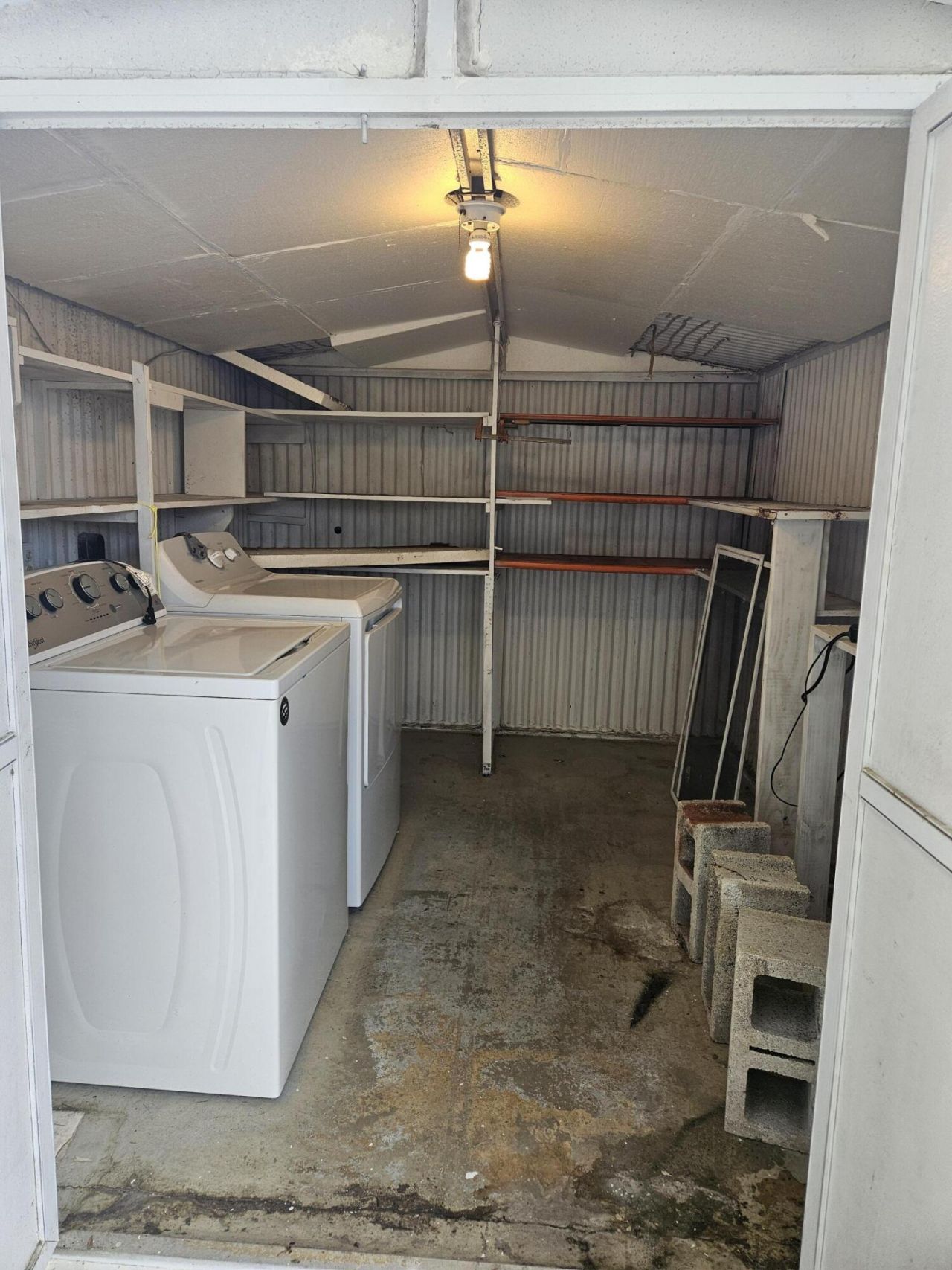 8392 SE Skylark Avenue, Hobe Sound, FL 33455 Photo