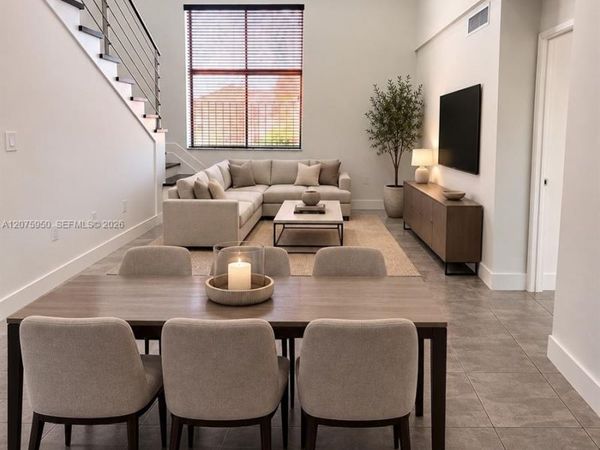 2775 W 61st Pl , Unit 202, Hialeah, FL 33016