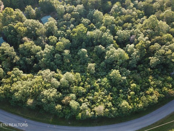 7 Cumberland Lakes Drive, Monterey, TN 38574