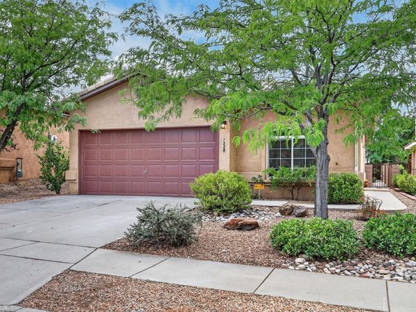 7228 Boxwood Avenue NE, Albuquerque, NM 87113