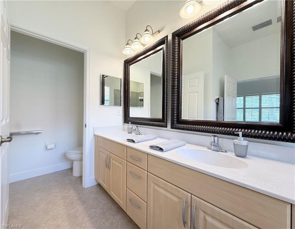 7903 Founders Cir , Naples, FL 34104 Photo