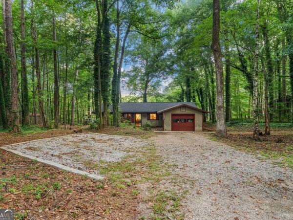 244 Lake Drive, Pine Mountain, GA 31822