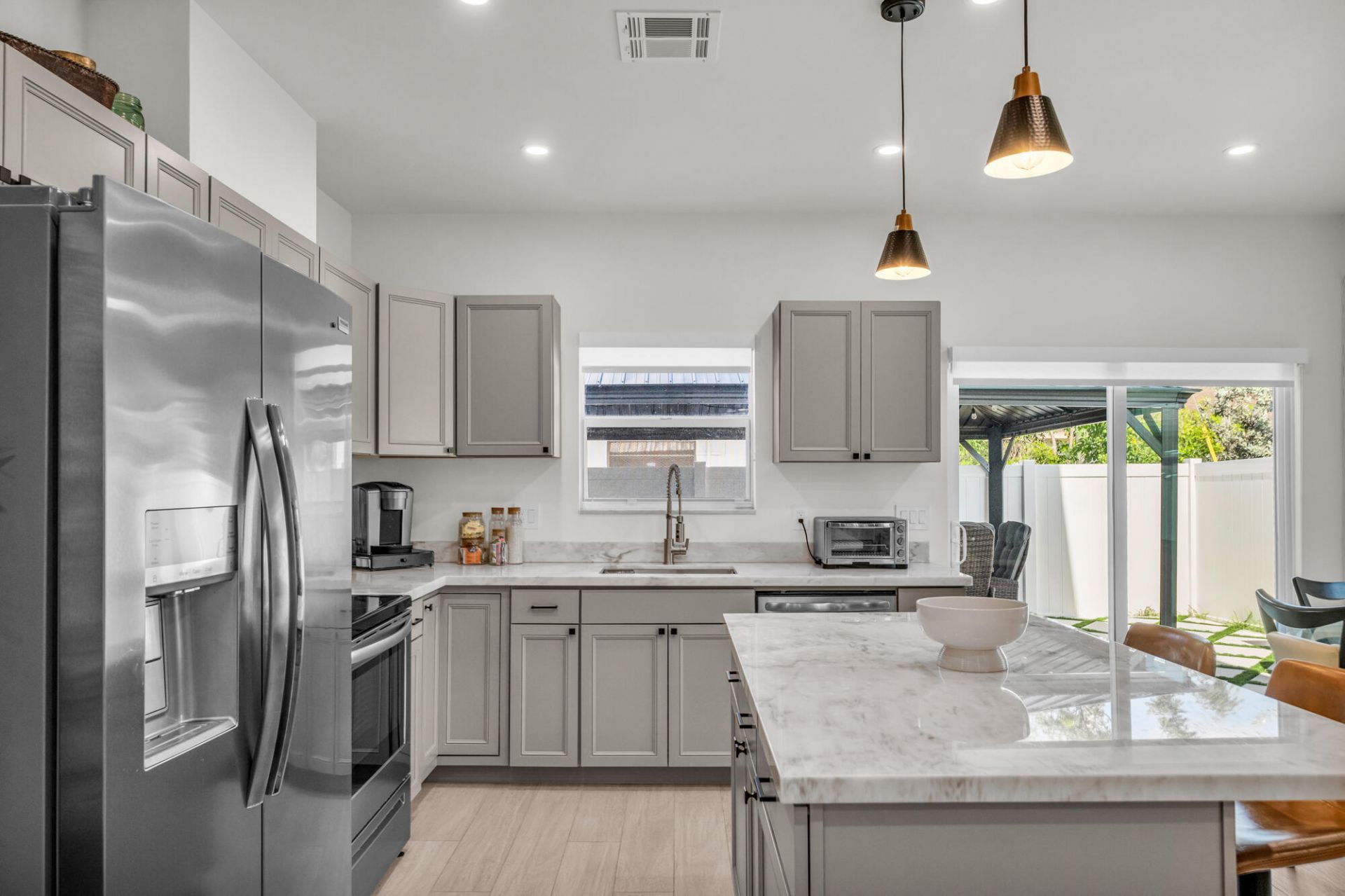 460 NW 27th Avenue, Pompano Beach, FL 33069 Photo