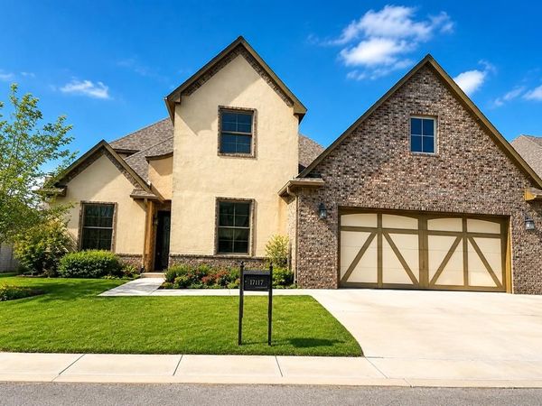 17117 Royal Troon Drive, Edmond, OK 73012