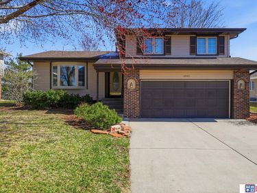 4940 S 73rd Street, Lincoln, NE 68516