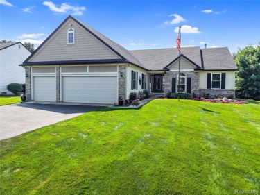 2905 Saddlebrook Court, Putnam Township, Mi 48169
