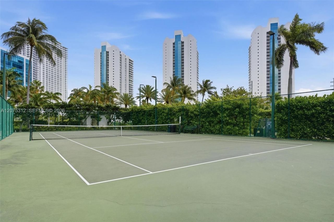 16500 Collins Ave , Unit 1856, Sunny Isles Beach, FL 33160 Photo