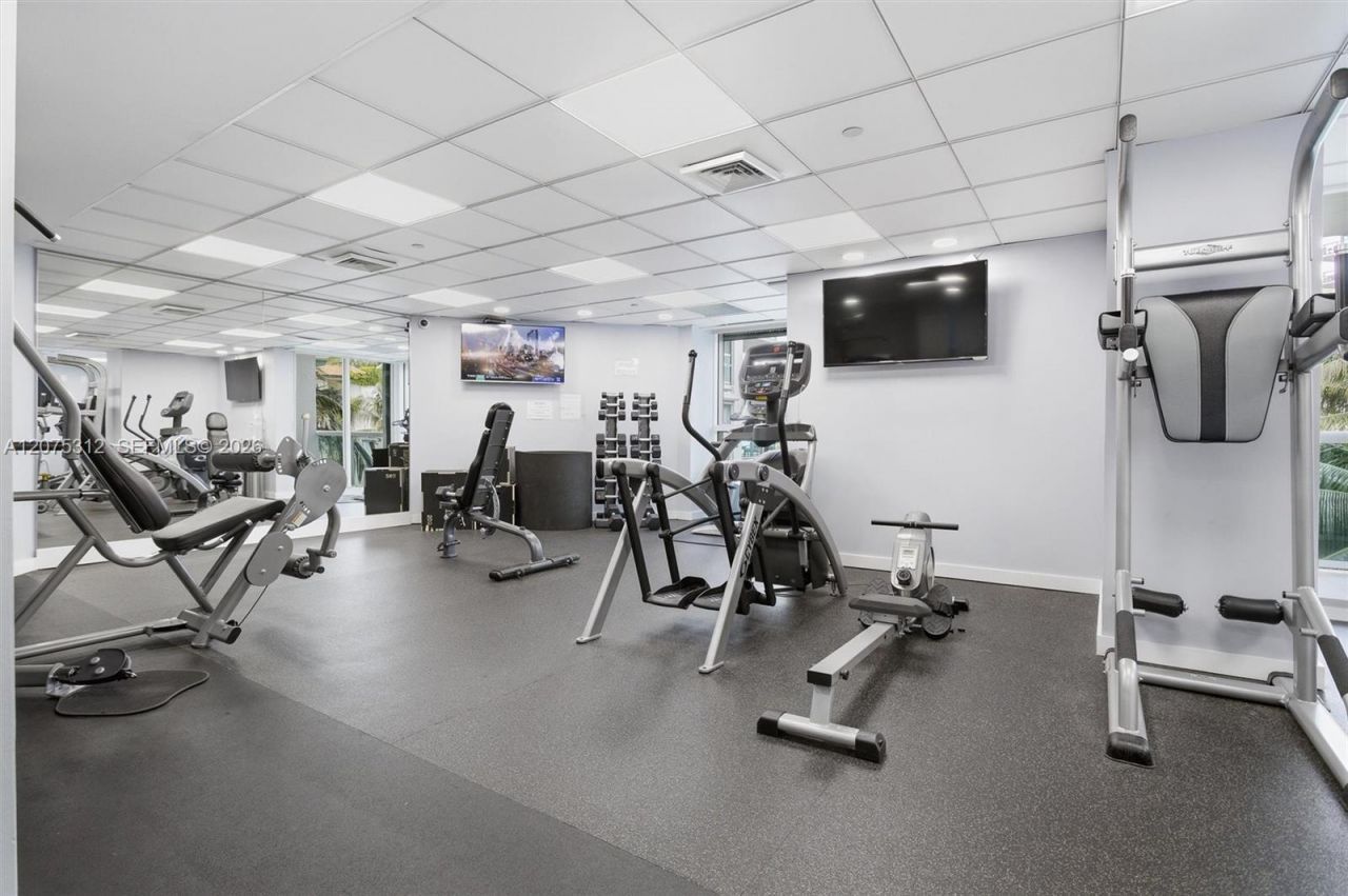 16500 Collins Ave , Unit 1856, Sunny Isles Beach, FL 33160 Photo