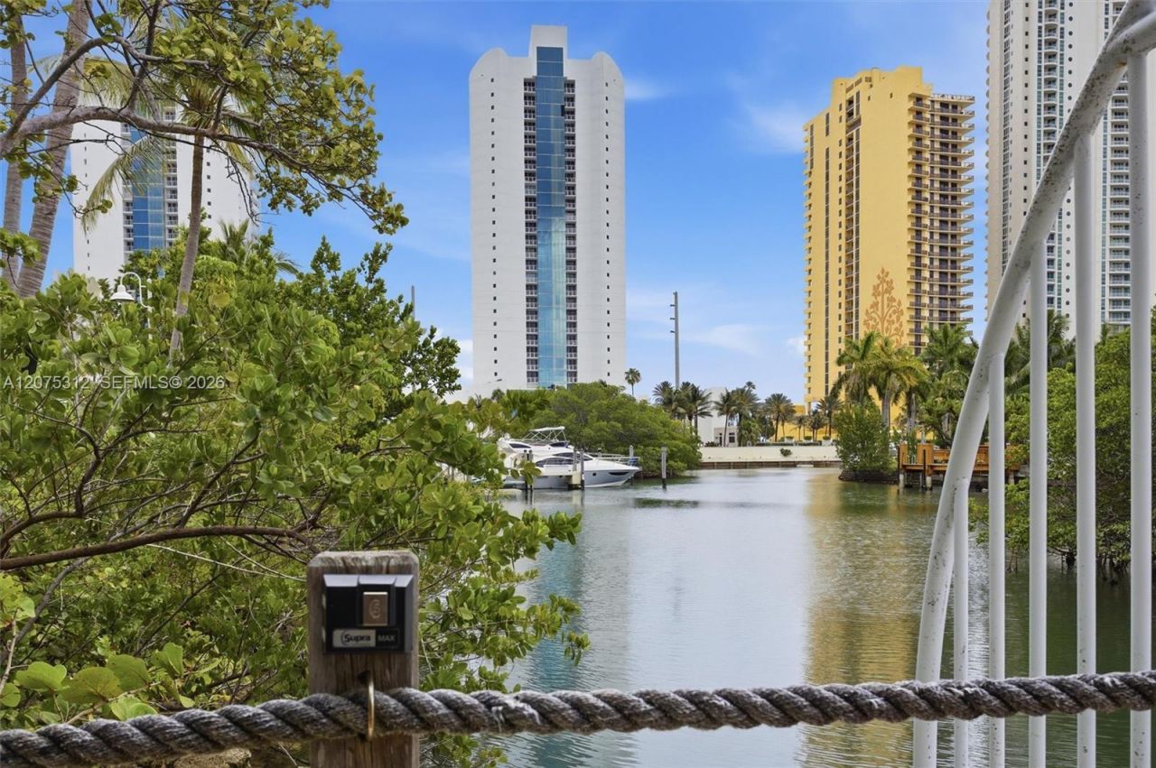 16500 Collins Ave , Unit 1856, Sunny Isles Beach, FL 33160 Photo