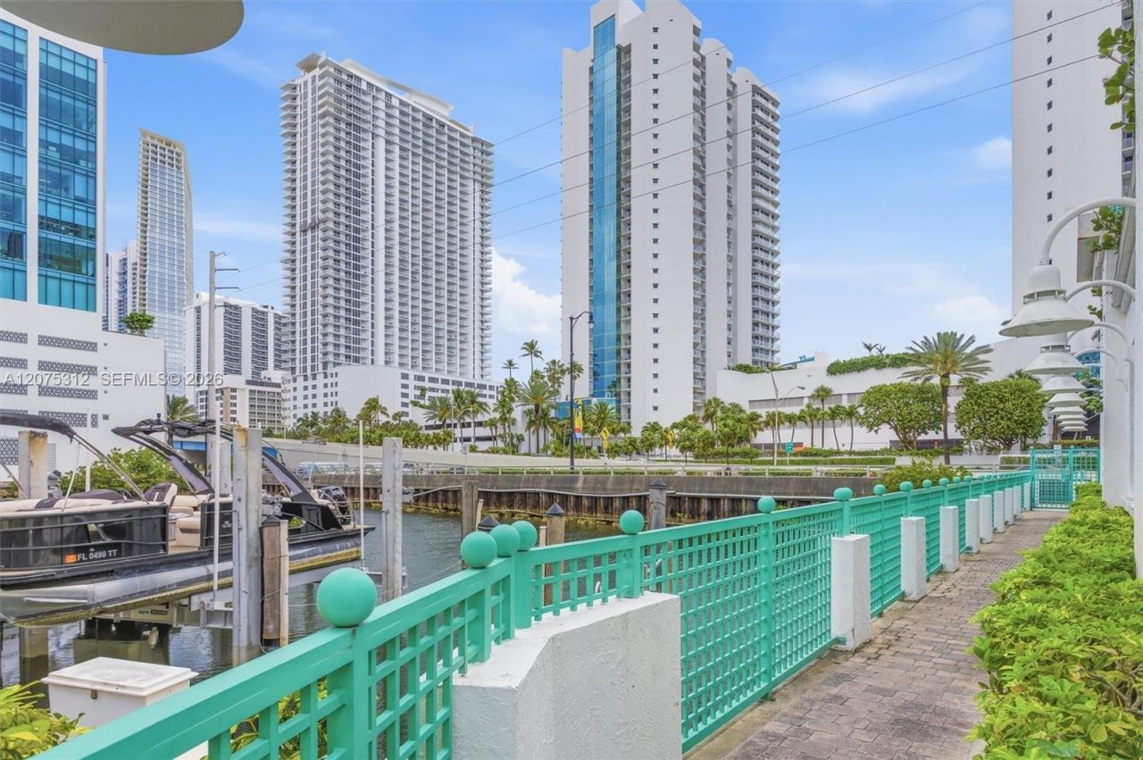 16500 Collins Ave , Unit 1856, Sunny Isles Beach, FL 33160 Photo