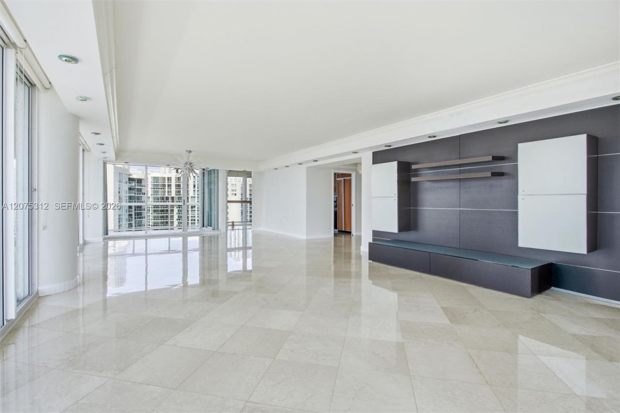 16500 Collins Ave , Unit 1856, Sunny Isles Beach, FL 33160 Photo
