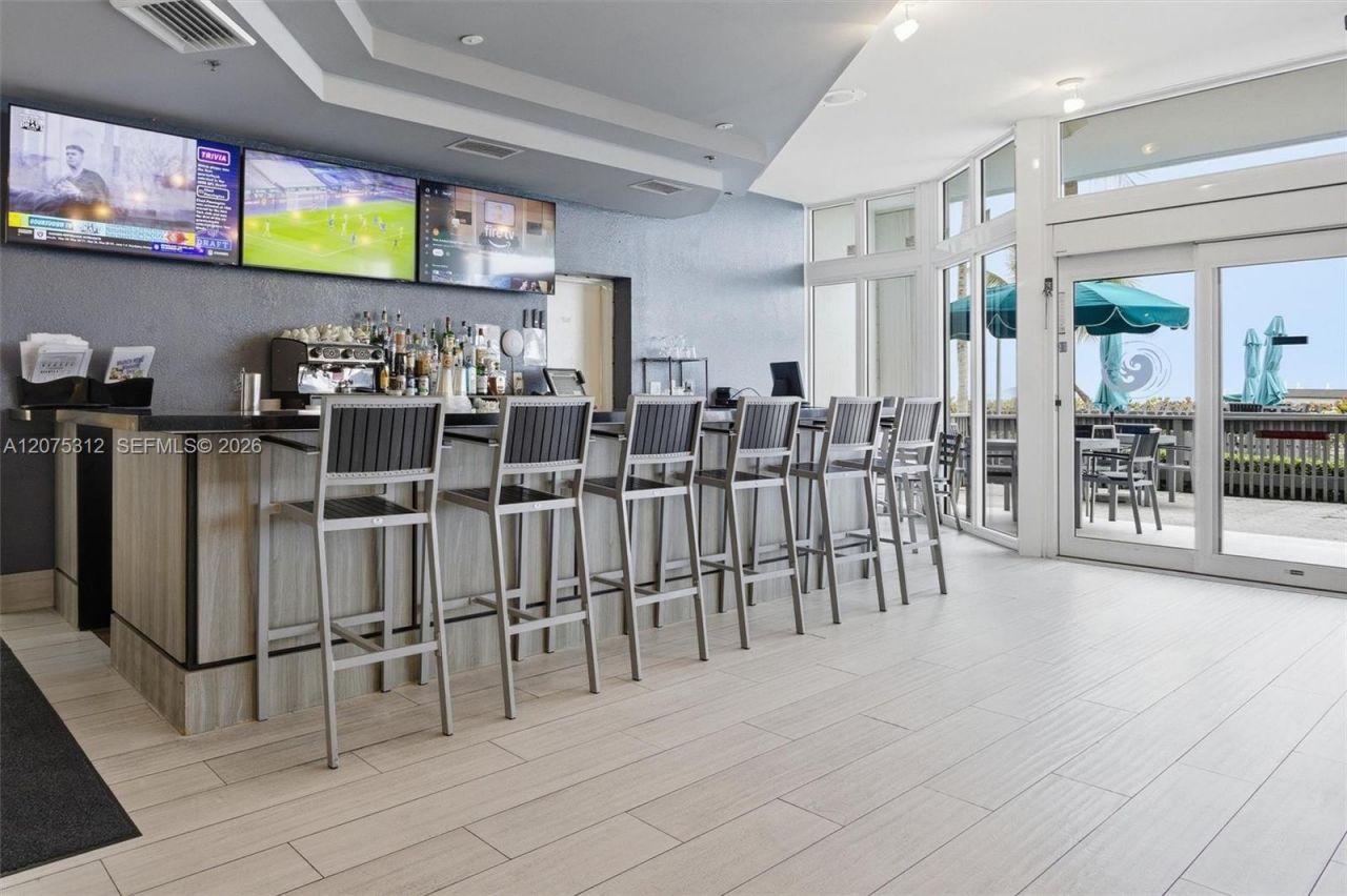 16500 Collins Ave , Unit 1856, Sunny Isles Beach, FL 33160 Photo
